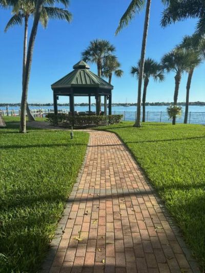 5200 N Flagler Drive, Unit 1202, West Palm Beach, FL 33407 Photo