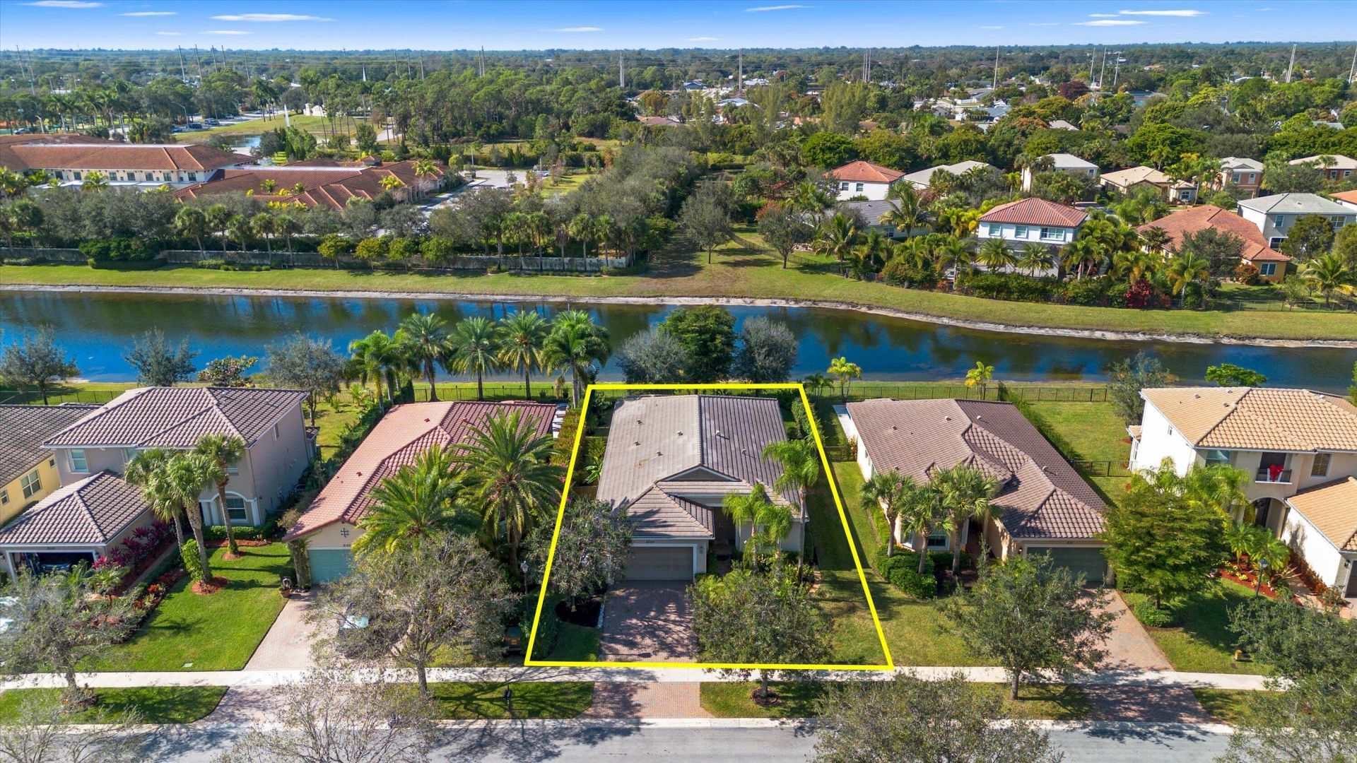 2109 Belcara Court, Royal Palm Beach, FL 33411 Photo