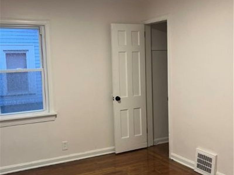 13916 Durkee Avenue, Cleveland, OH 44105 Photo 17