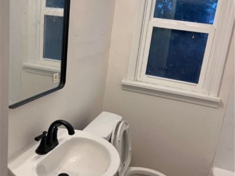 13916 Durkee Avenue, Cleveland, OH 44105 Photo 7