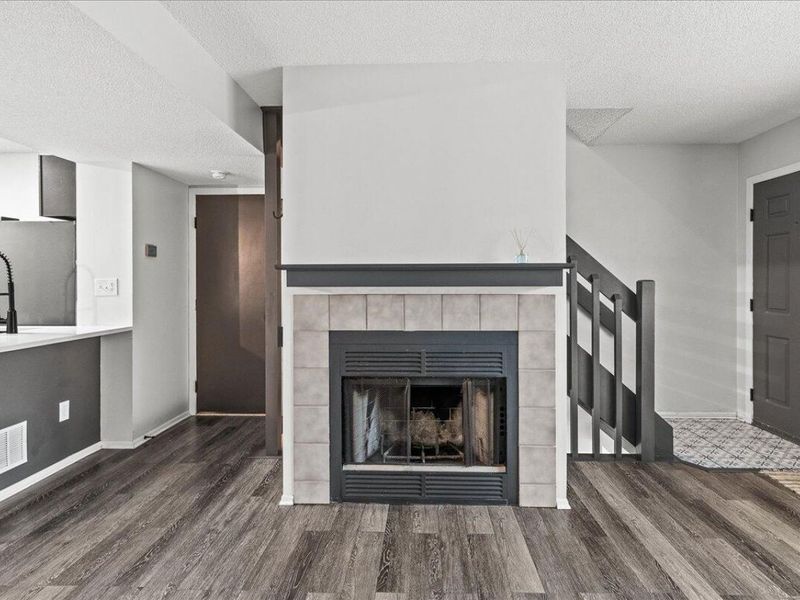 4923 Stoneybrook Boulevard, Unit 21F, Hilliard, OH 43026 Photo 4