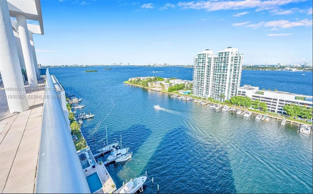 7929 West Dr, Unit 702, North Bay Village, FL 33141 Photo