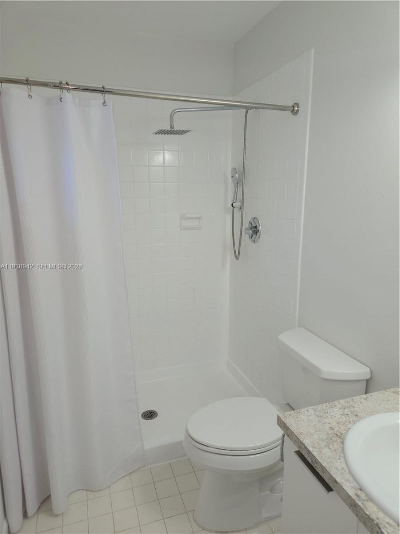 10416 NW 8th St, Unit 201, Pembroke Pines, FL 33026 Photo