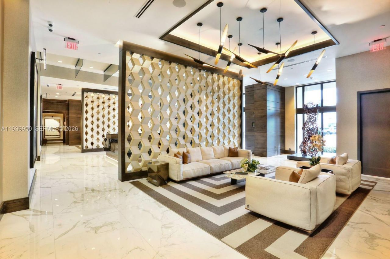 301 Altara Ave, Unit LPH914, Coral Gables, FL 33146 Photo