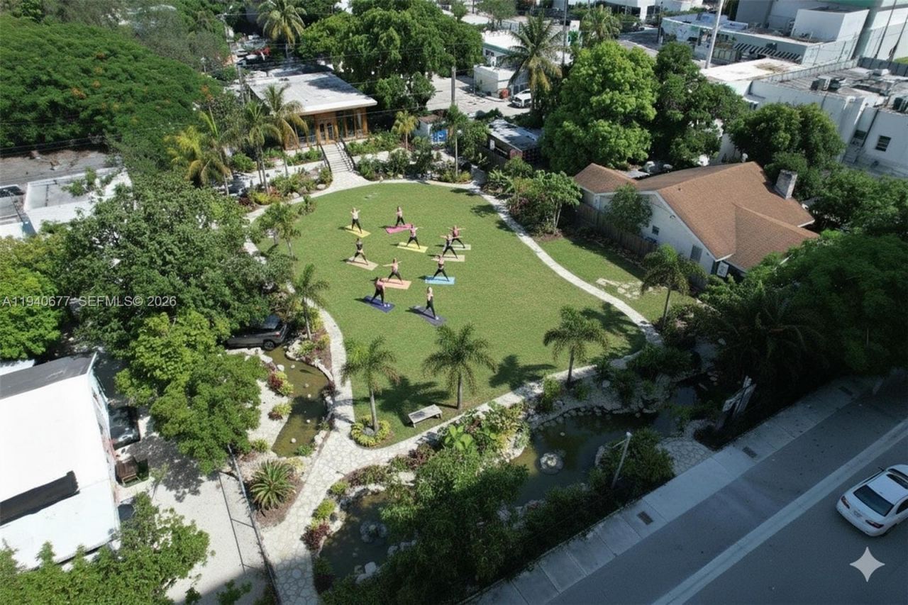 190 NE 26th St , Miami, FL 33137 Photo