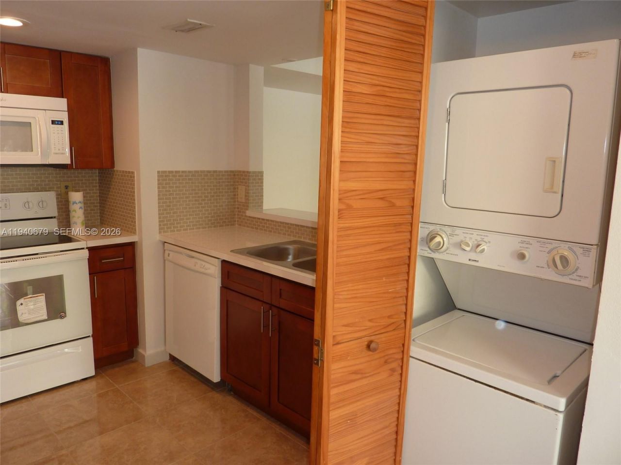 4535 SW 68th Ct Cir, Unit 7, Miami, FL 33155 Photo