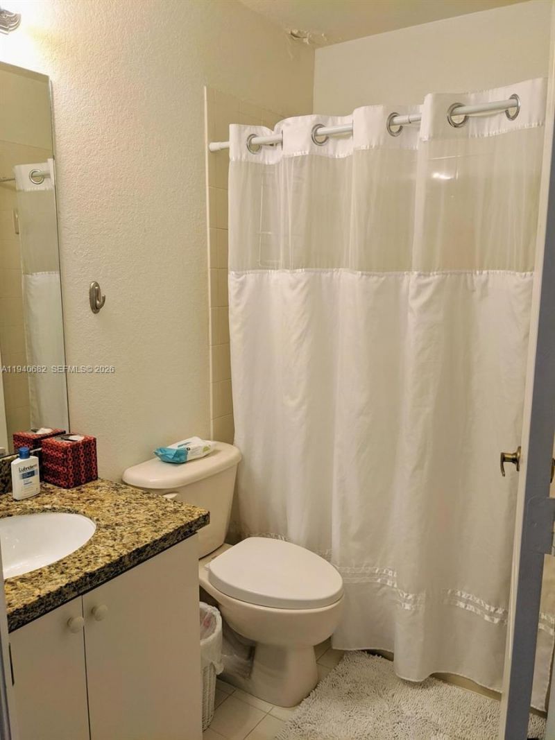 8930 W Flagler St , Unit 201, Miami, FL 33174 Photo