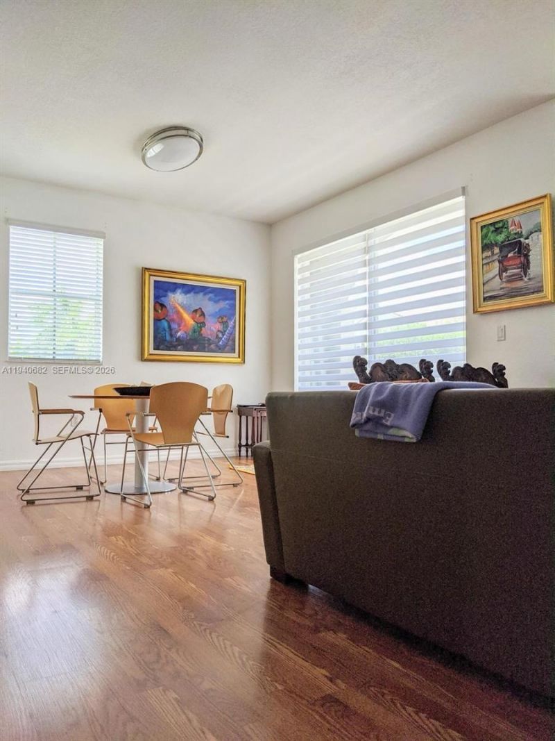 8930 W Flagler St , Unit 201, Miami, FL 33174 Photo