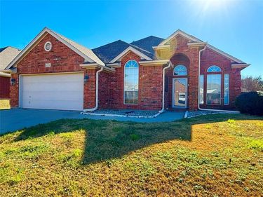 2712 Flint Rock Drive, Fort Worth, TX 76131