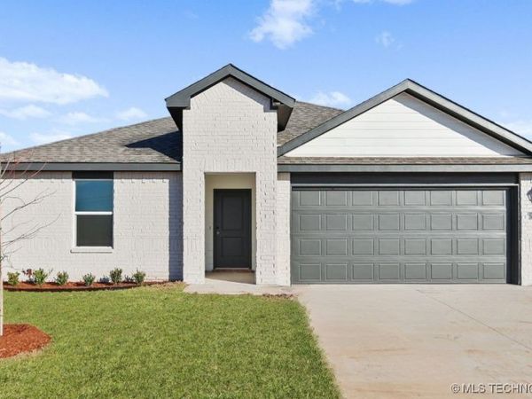 9909 E 135th Street S, Bixby, OK 74008