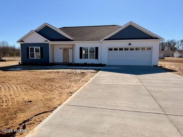 104 Miles Drive, Pikeville, NC 27863