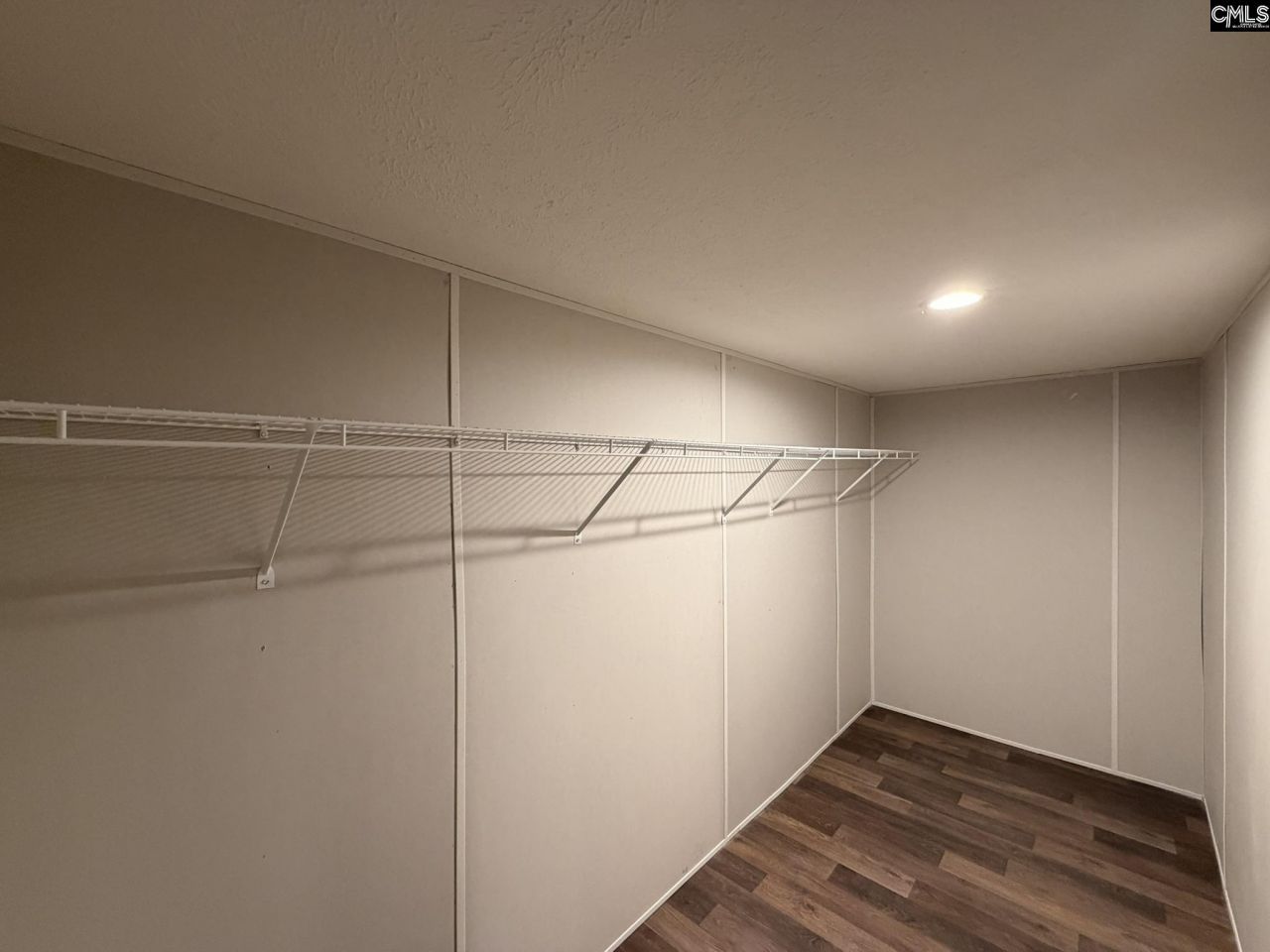136 Carlton Drive Photo 13