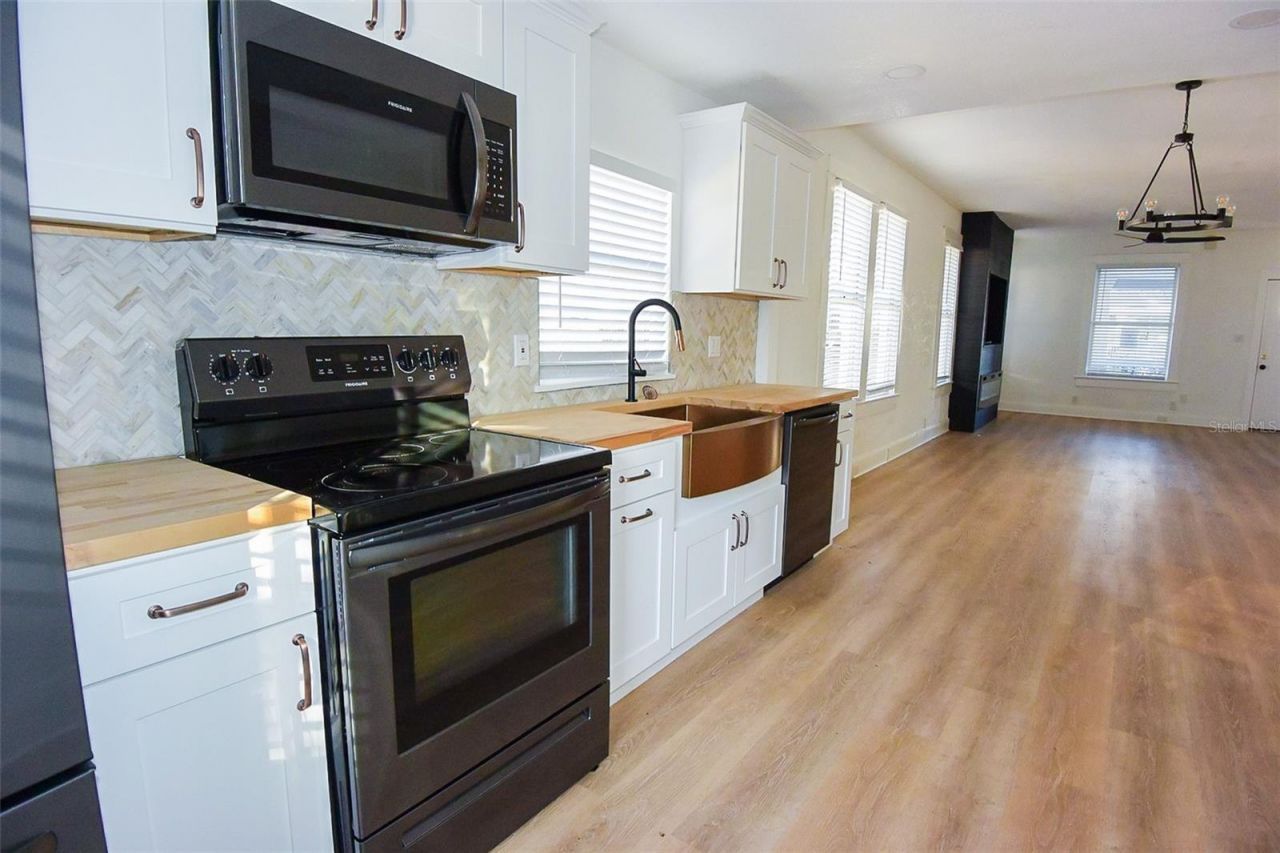 3810 N Arlington Avenue, Tampa, FL 33603 Photo