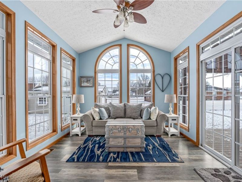 114 Hemlock Avenue, Waynesburg, OH 44688 Photo 22