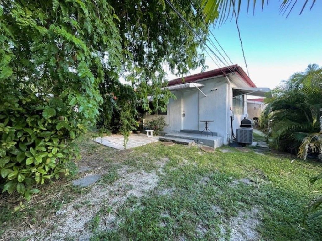 2523 Scott Street, Unit B, Hollywood, FL 33020 Photo