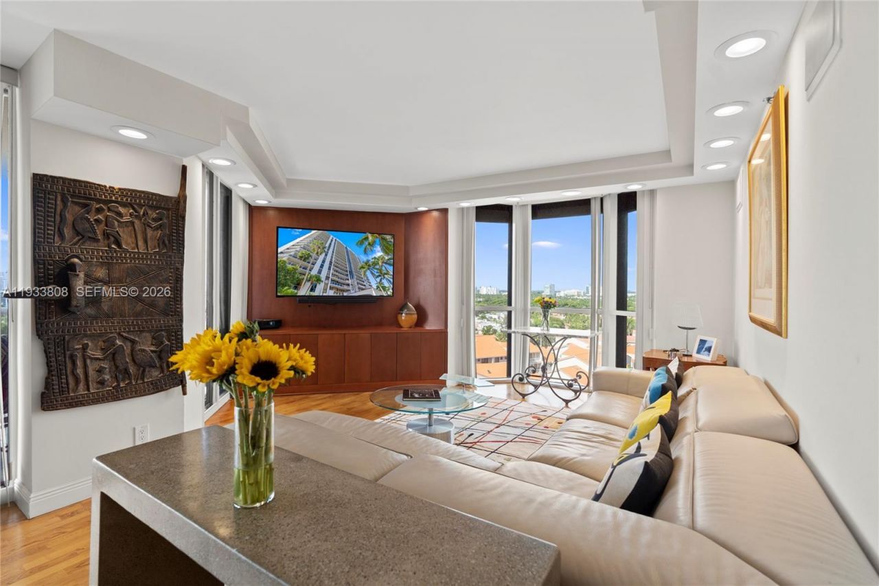 3598 Yacht Club Dr, Unit 1003, Aventura, FL 33180 Photo