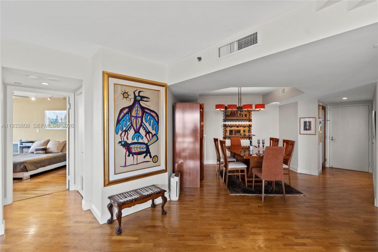 3598 Yacht Club Dr, Unit 1003, Aventura, FL 33180 Photo