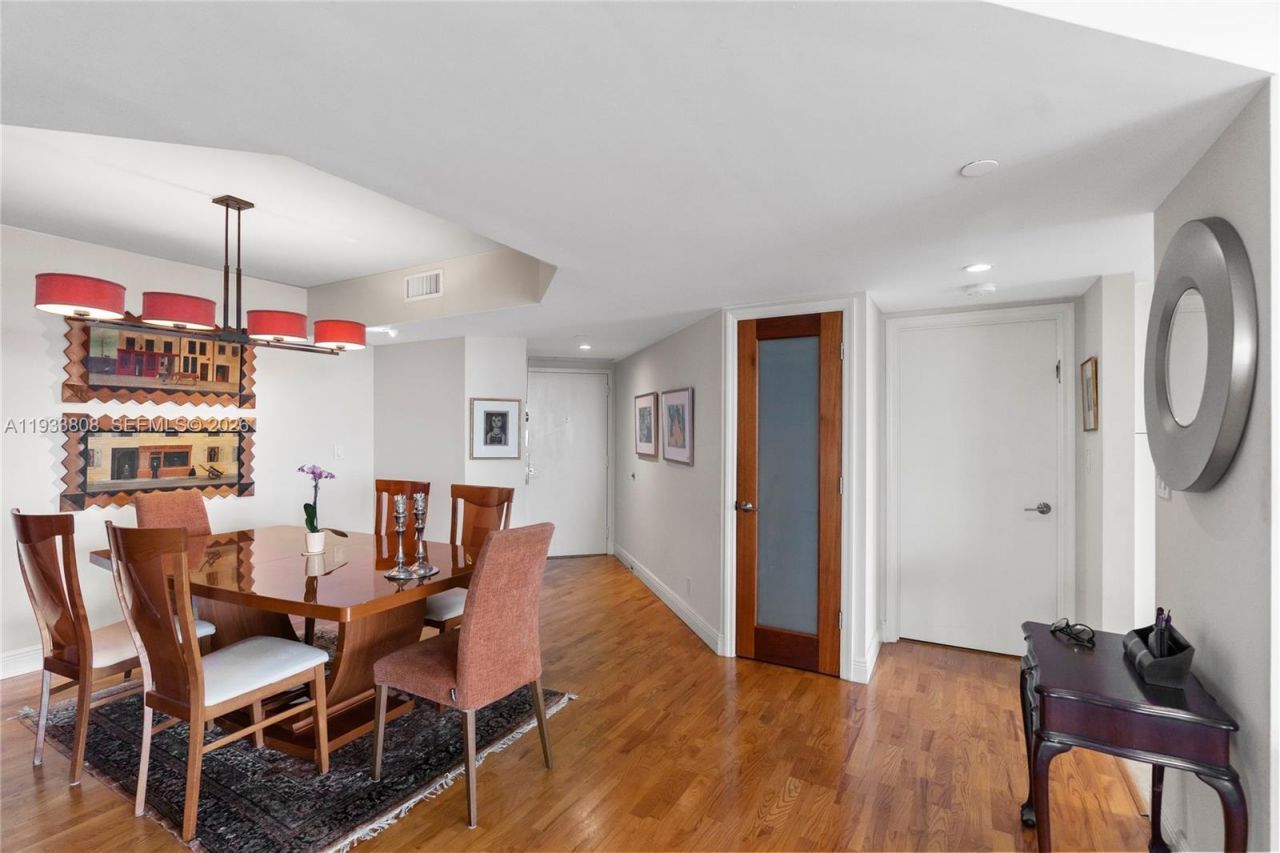 3598 Yacht Club Dr, Unit 1003, Aventura, FL 33180 Photo