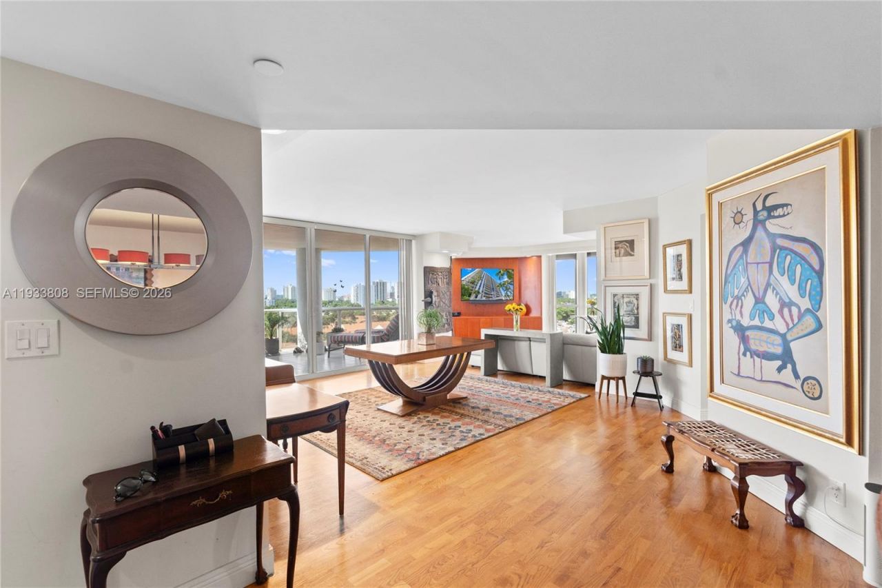 3598 Yacht Club Dr, Unit 1003, Aventura, FL 33180 Photo