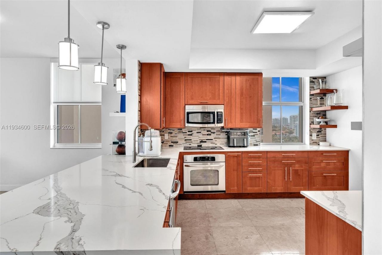 3340 NE 190th St, Unit 1109, Aventura, FL 33180 Photo