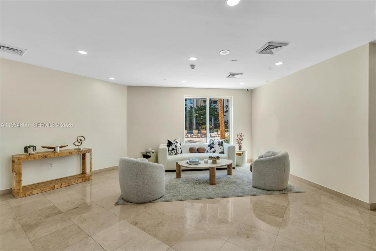 3340 NE 190th St, Unit 1109, Aventura, FL 33180 Photo