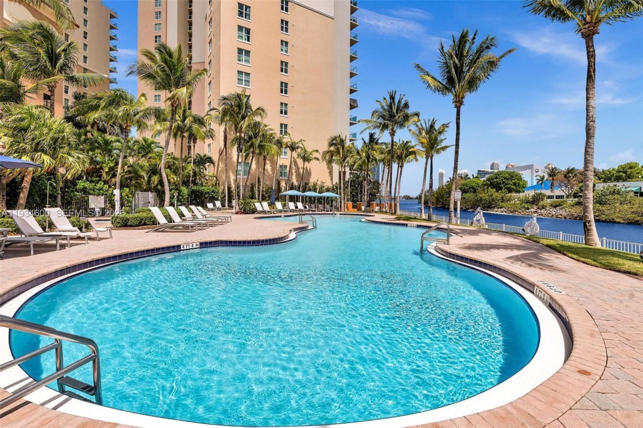 3340 NE 190th St, Unit 1109, Aventura, FL 33180 Photo