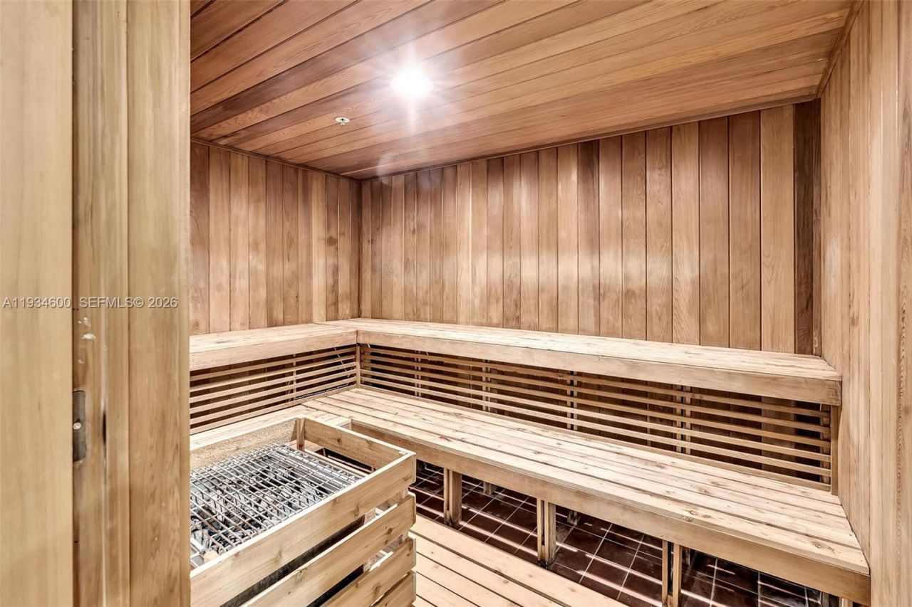 3340 NE 190th St, Unit 1109, Aventura, FL 33180 Photo