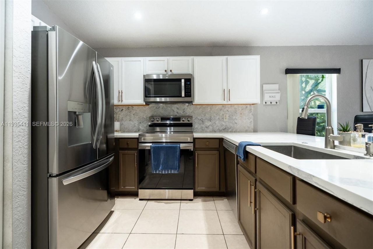 4521 SW 124th Ter, Miramar, FL 33027 Photo