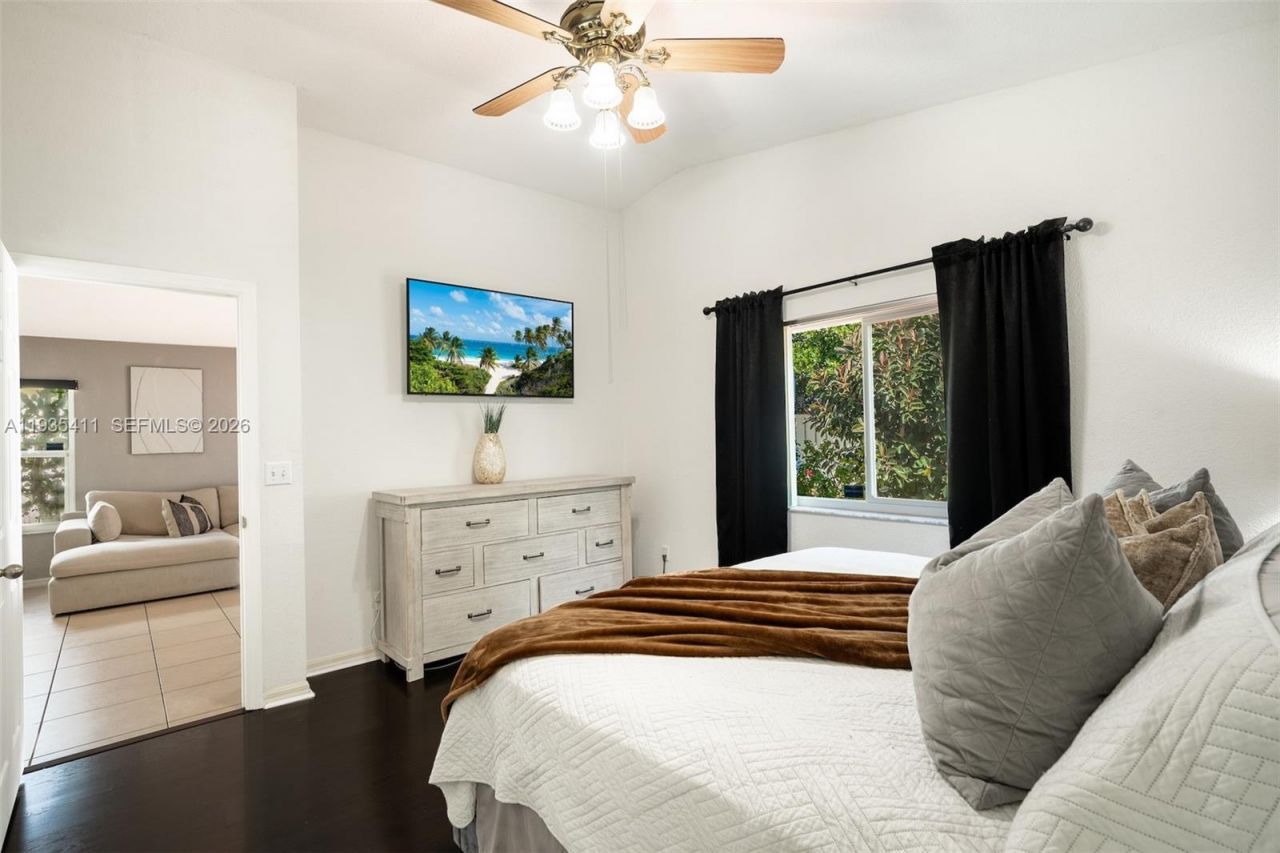 4521 SW 124th Ter, Miramar, FL 33027 Photo