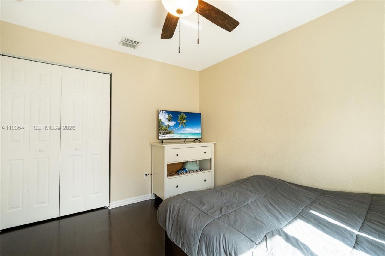 4521 SW 124th Ter, Miramar, FL 33027 Photo