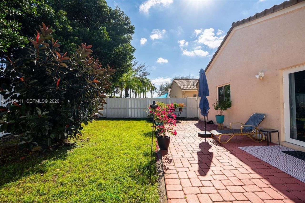 4521 SW 124th Ter, Miramar, FL 33027 Photo