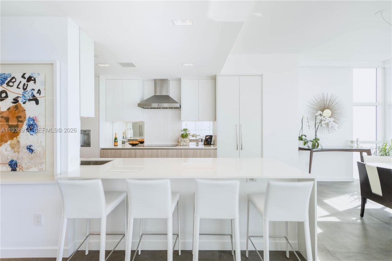 6103 Aqua Ave, Unit 701, Miami Beach, FL 33141 Photo