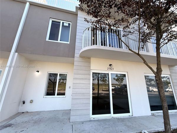 25823 SW 145th Ave, Homestead, FL 33032