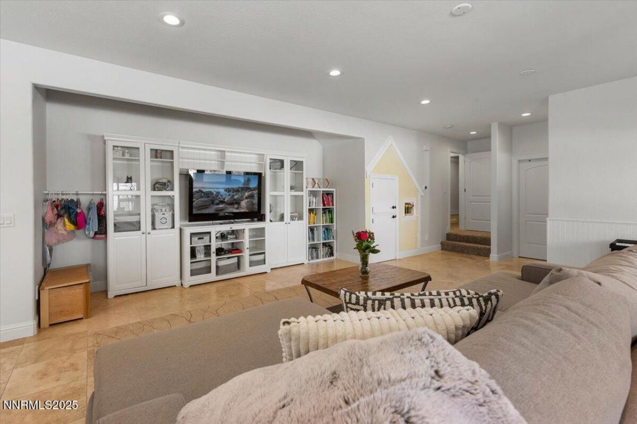 10141 Indian Ridge Drive, Reno, NV 89511 Photo