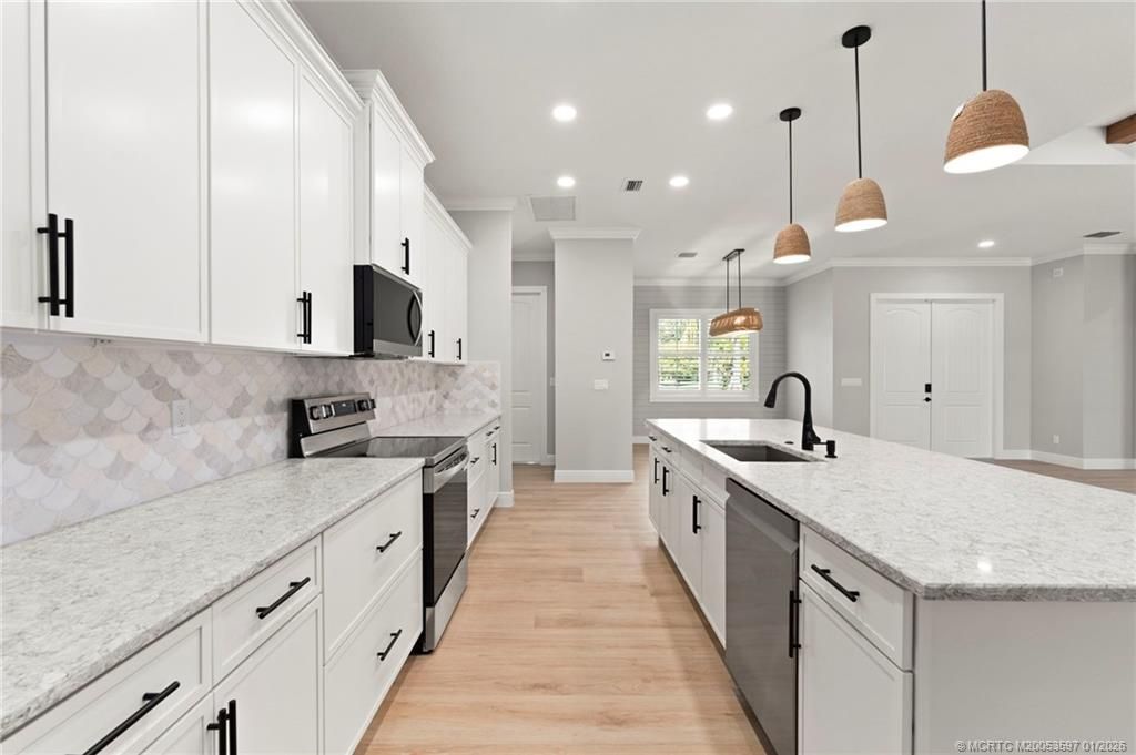 3834 NE Barbara Drive, Jensen Beach, FL 34957 Photo