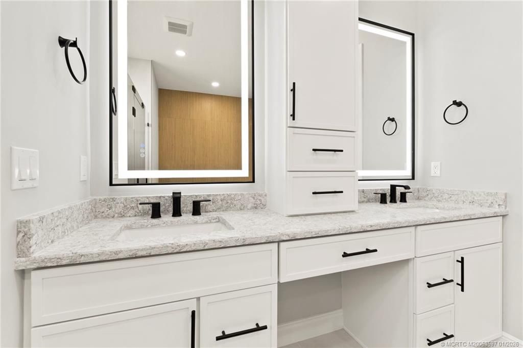 3834 NE Barbara Drive, Jensen Beach, FL 34957 Photo