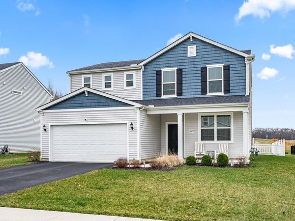 1172 Lake Forest Drive, Hebron, OH 43025