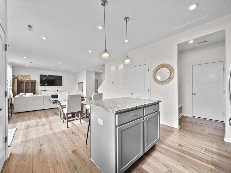 1172 Lake Forest Drive, Hebron, OH 43025 Photo 11