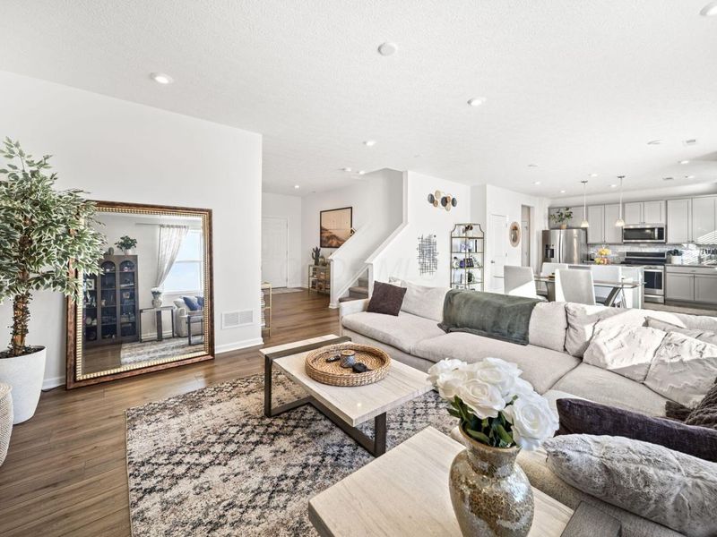 1172 Lake Forest Drive, Hebron, OH 43025 Photo 12