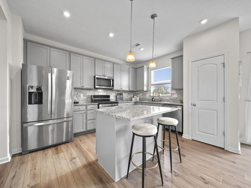 1172 Lake Forest Drive, Hebron, OH 43025 Photo 14