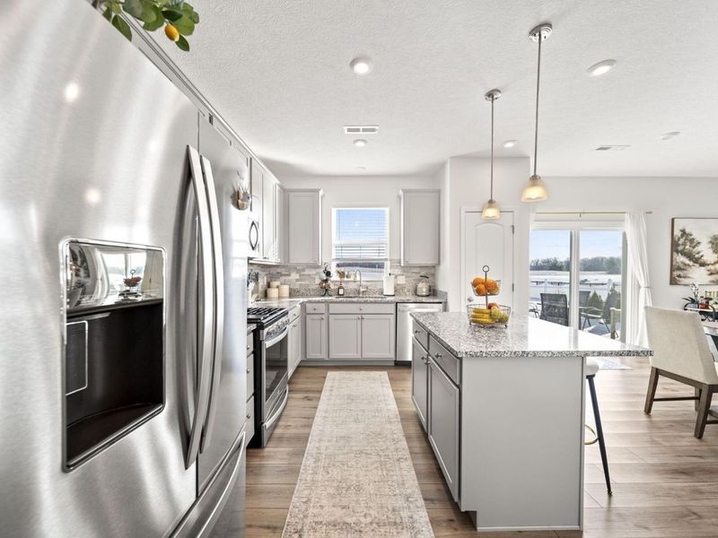 1172 Lake Forest Drive, Hebron, OH 43025 Photo 18