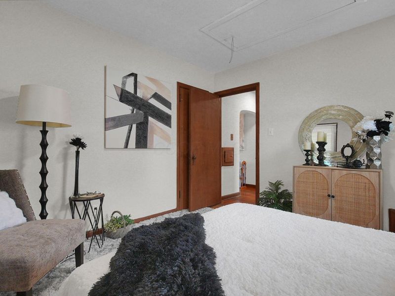 1560 Garling Avenue, Columbus, OH 43223 Photo 17