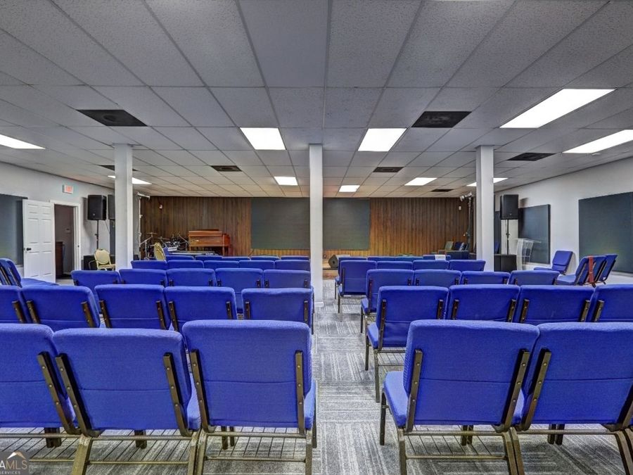 Property Image 9