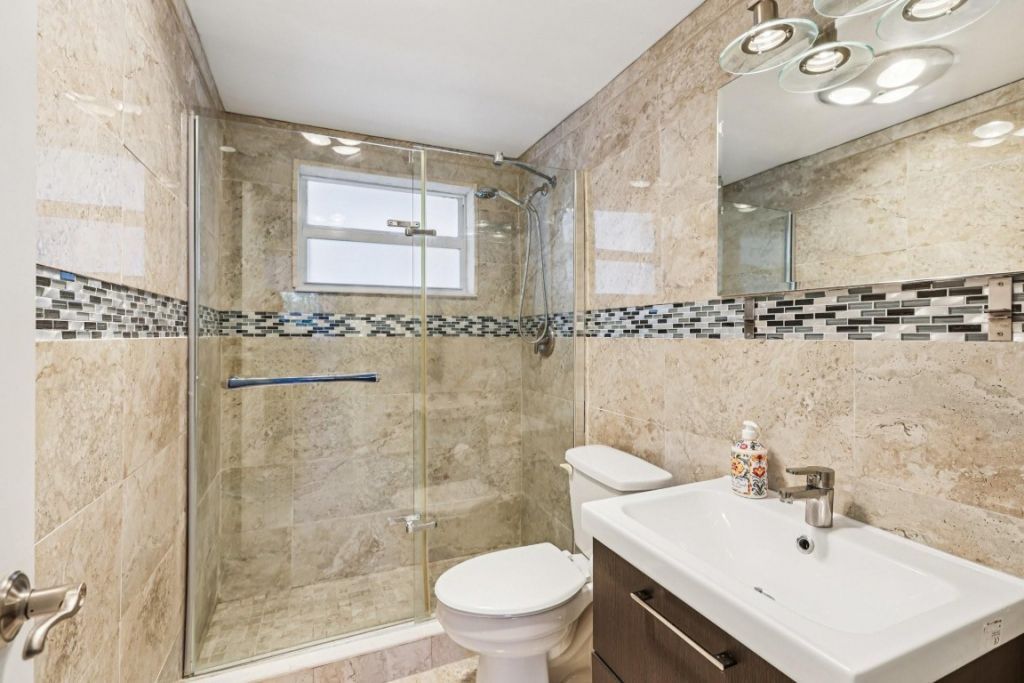 2131 NE 42nd Court, Unit 106E, Lighthouse Point, FL 33064 Photo