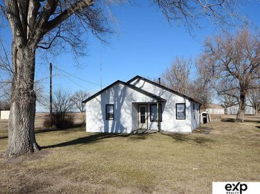 740 W 10th Street, North Bend, NE 68649
