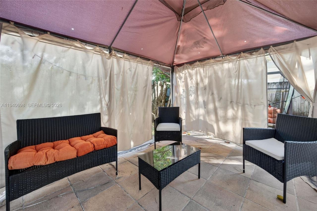 367 NE 36th Ave Rd, Homestead, FL 33033 Photo