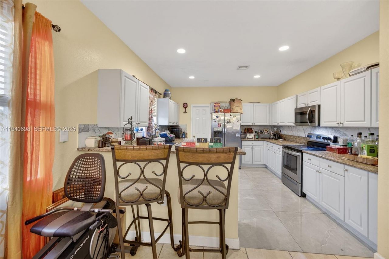 367 NE 36th Ave Rd, Homestead, FL 33033 Photo