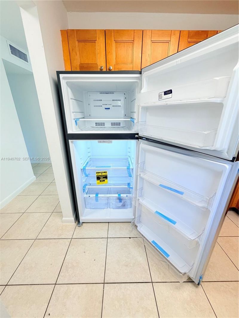 7840 Camino Real, Unit P303, Miami, FL 33143 Photo