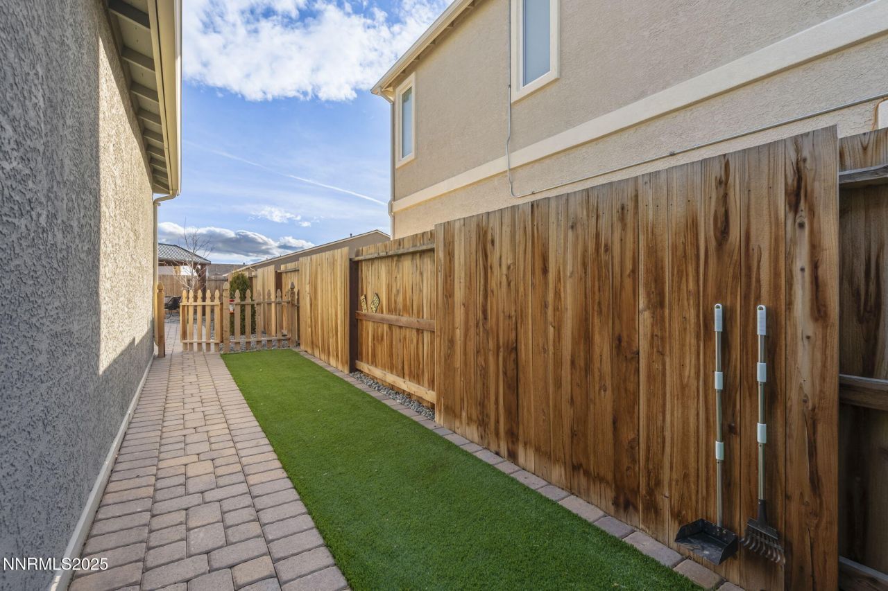 1791 Gold Feldspar Drive, Sparks, NV 89436 Photo