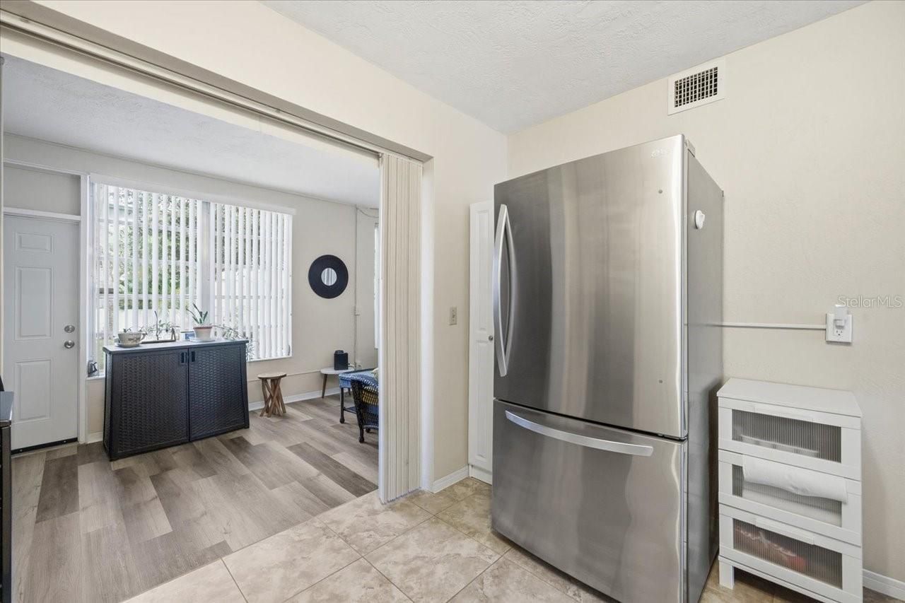 5861 42nd Terrace N, Unit 1608, Kenneth City, FL 33709 Photo